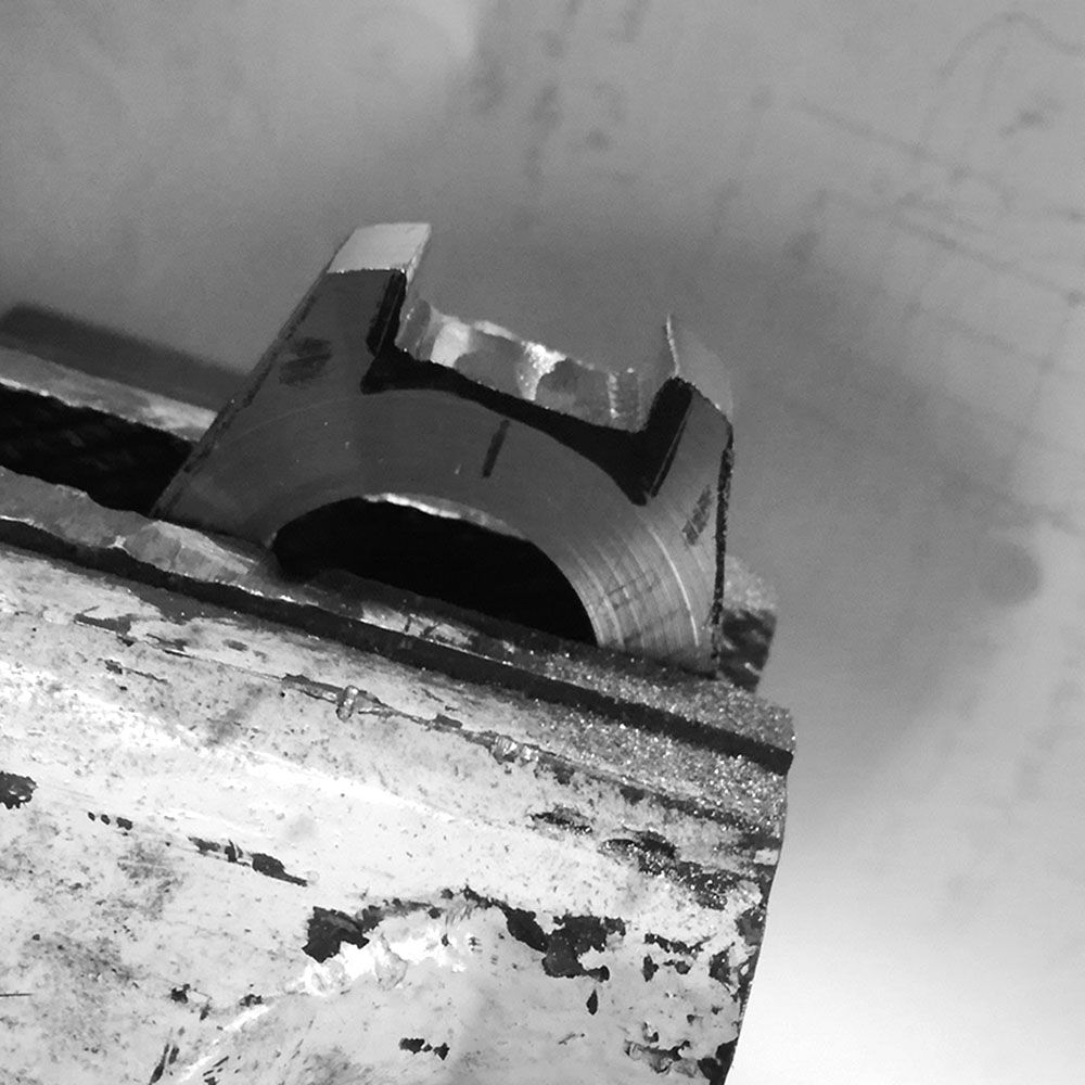 The other lugs placed for filing.